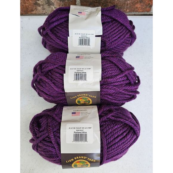 3 Skeins LION BRAND HOMESPUN Portland Wine New YARN Crochet Knit DIY Scarf GIFT - Picture 2 of 5
